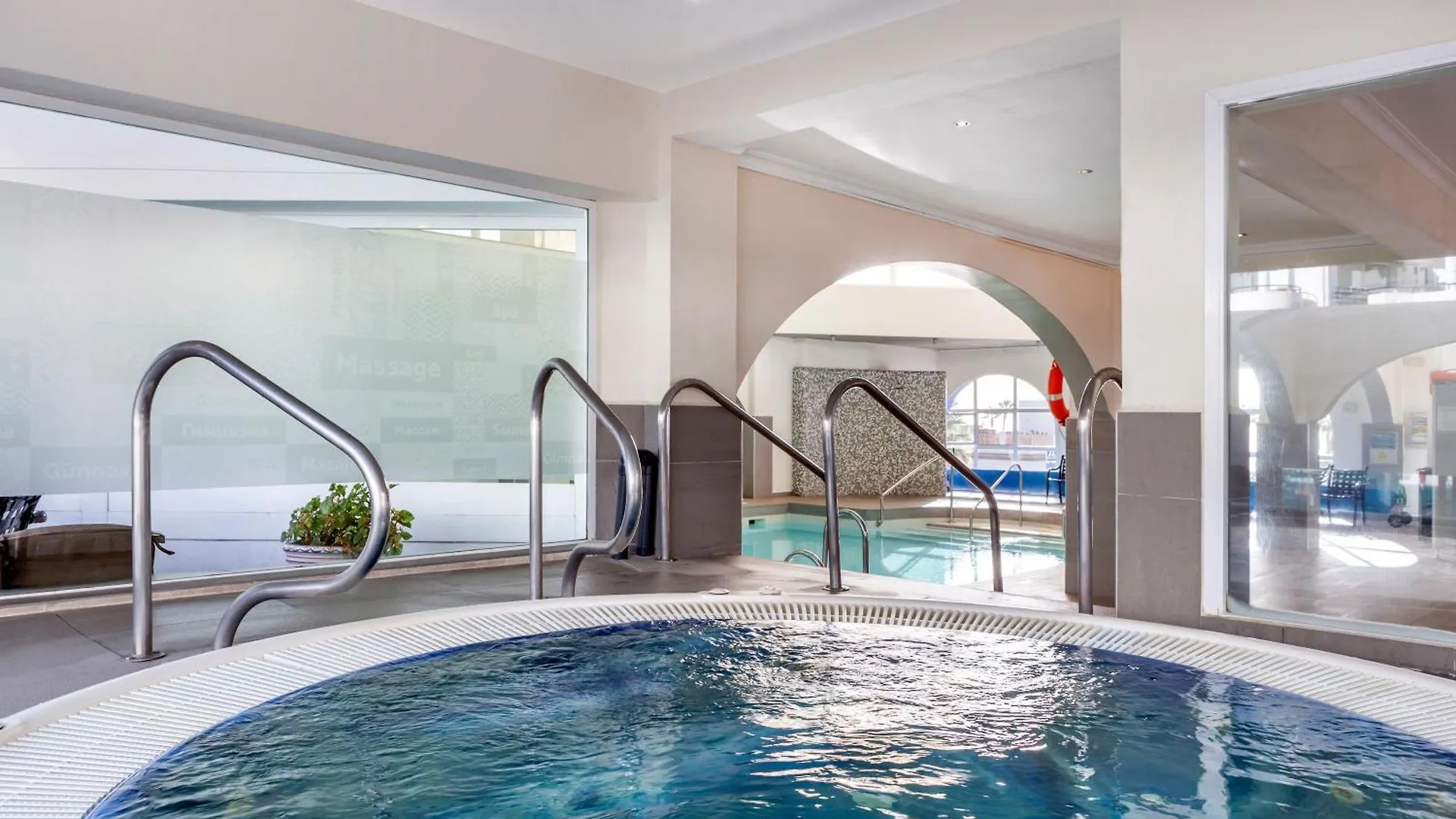 *** Aparthotel Sahara Sunset Club By Diamond Resorts Benalmádena Spanien